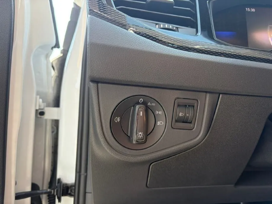volkswagen taigo 1,0 - slika 25
