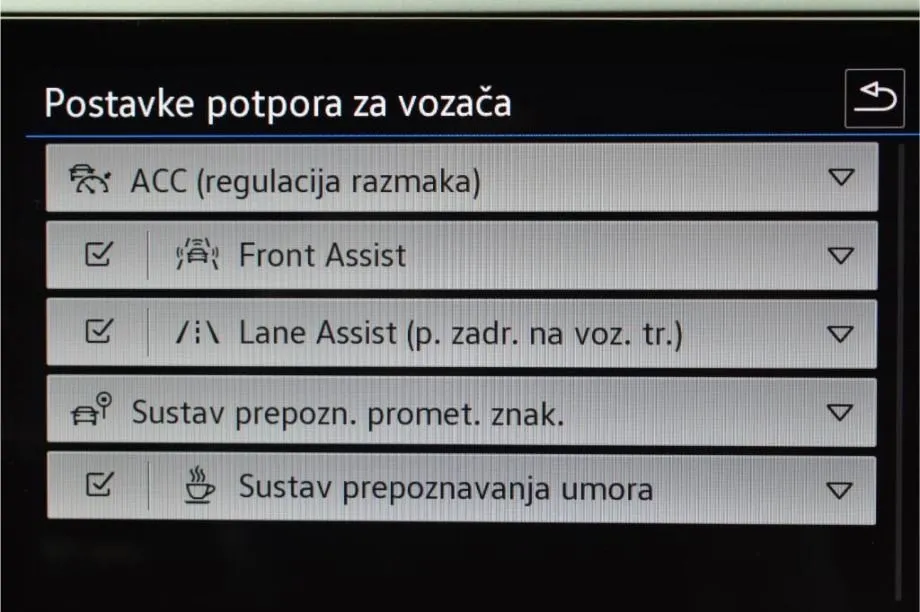 volkswagen taigo 1.0 tsi automatik dsg - r-line - slika 18