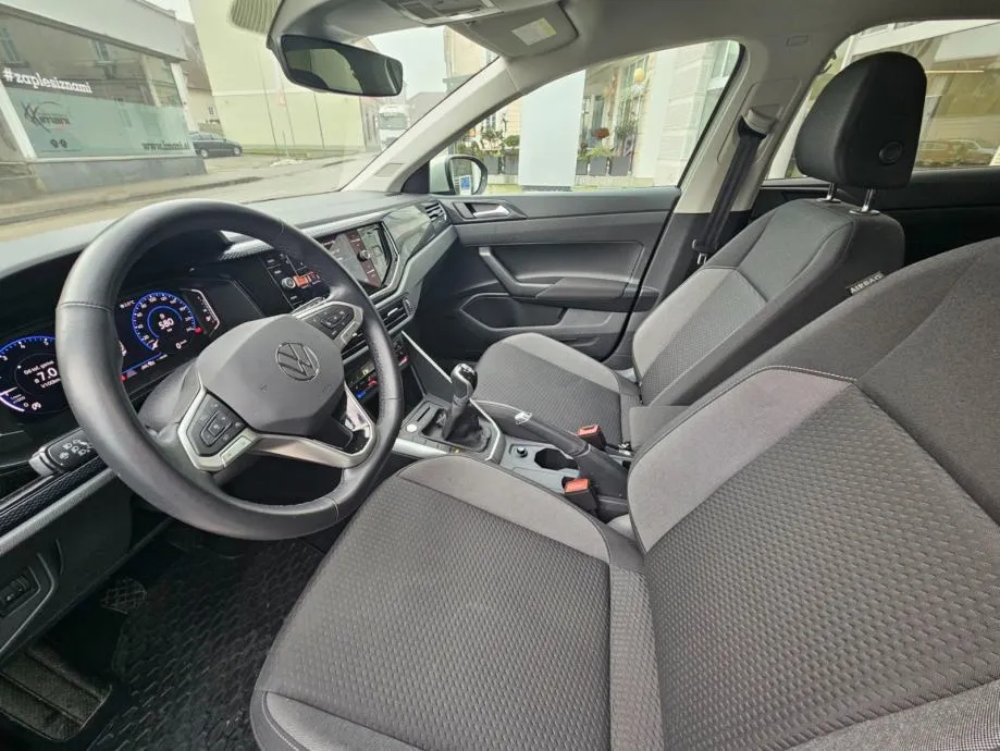 volkswagen taigo 1.0 tsi 4all 85kw - slika 7