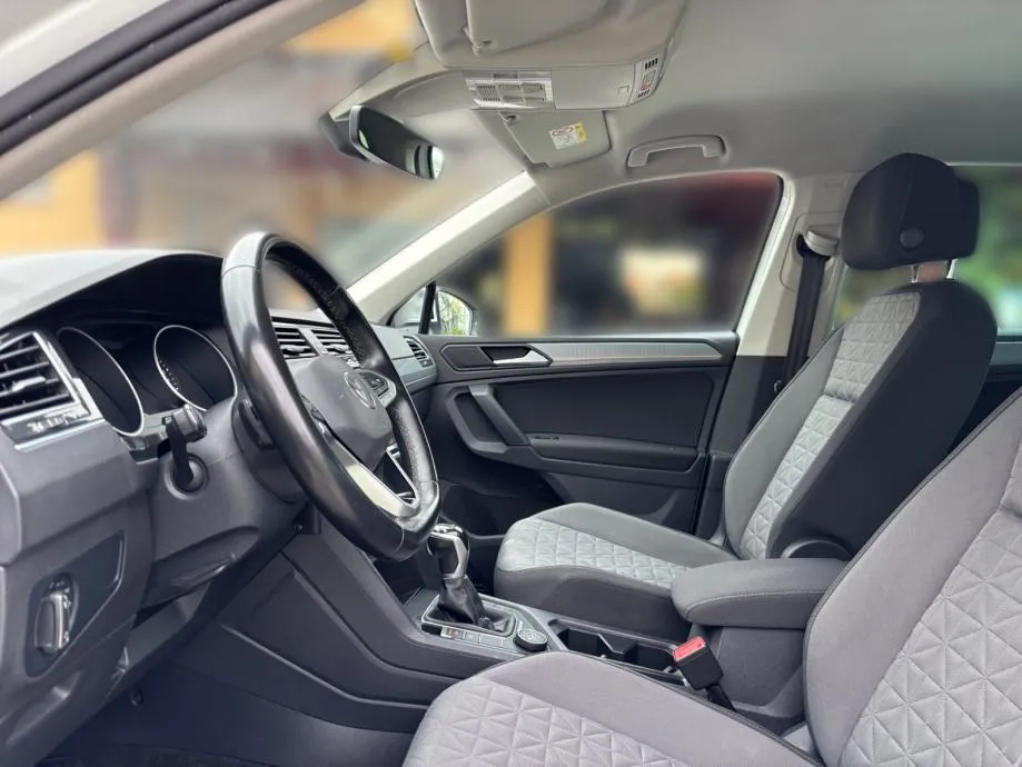 volkswagen tiguan 2.0 tdi life dsg 4motion - slika 6