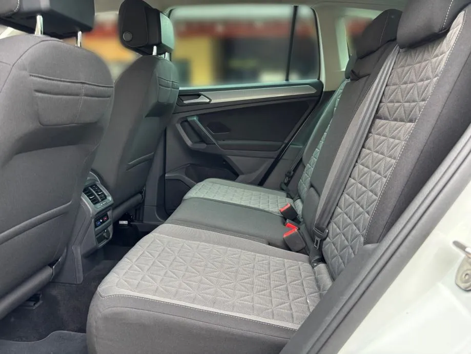 volkswagen tiguan 2.0 tdi life dsg 4motion - slika 10