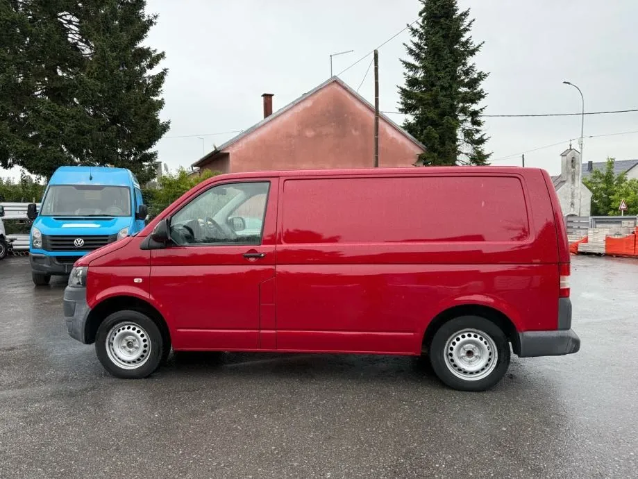 volkswagen transporter t5 sa policama, 2012 god. - slika 2