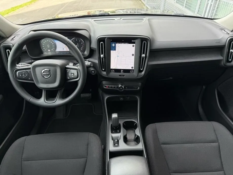 volvo xc40 t2 automatik °virtual°navi°adaptivni temp.°leasing bez učeš - slika 12