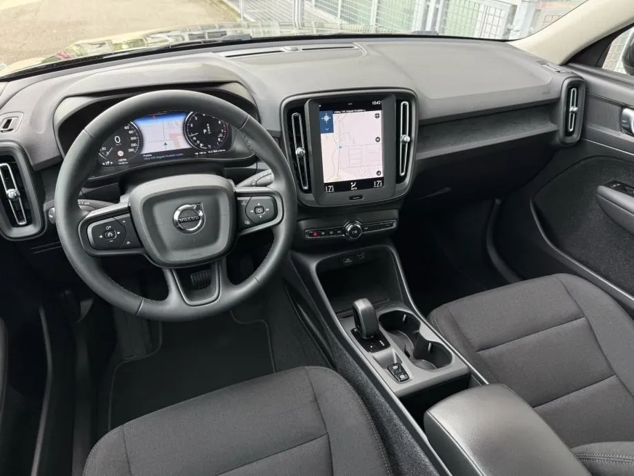 volvo xc40 t2 automatik °virtual°navi°adaptivni temp.°leasing bez učeš - slika 11