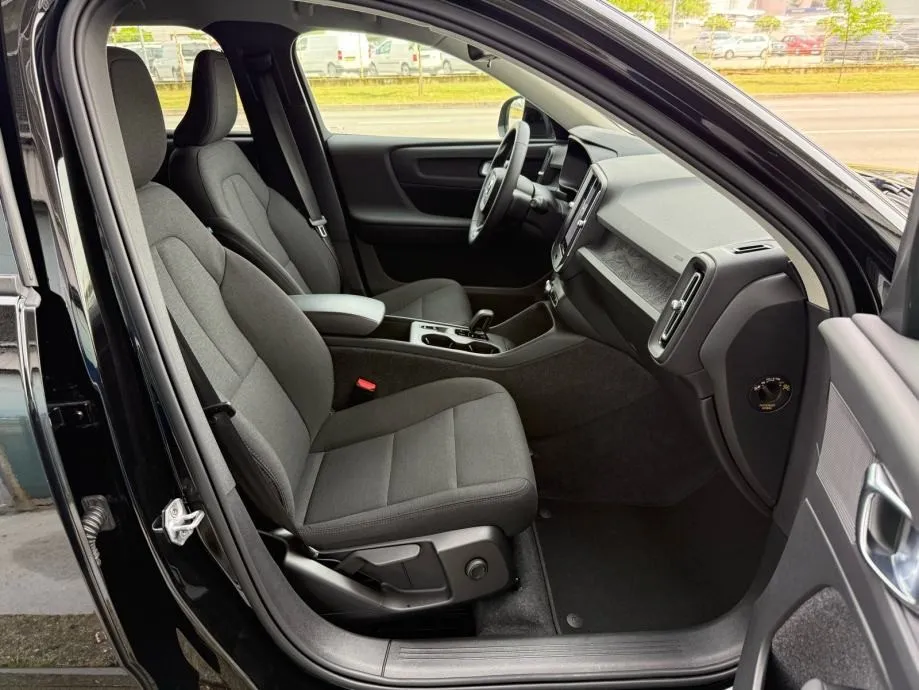 volvo xc40 t2 automatik °virtual°navi°adaptivni temp.°leasing bez učeš - slika 21