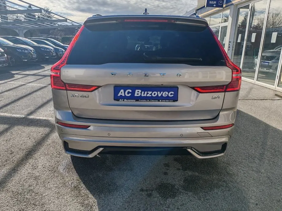 volvo xc60 b4 - slika 11
