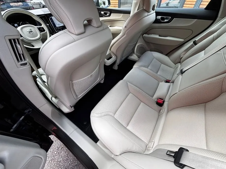 volvo xc60 d4 automatik •2020.g.•inscription•leasing bez učešća• - slika 15