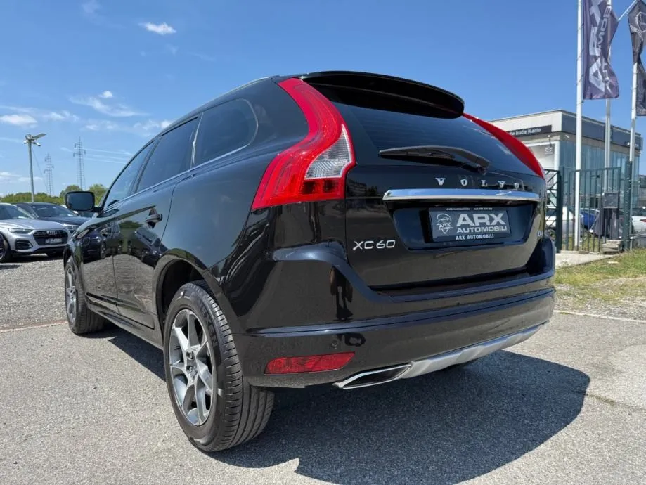 volvo xc60 d4 ocean race automatik °navi°koža°kamera°reg:4/2027° - slika 18