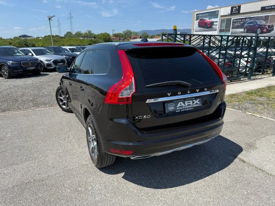 volvo xc60 d4 ocean race automatik °navi°koža°kamera°reg:4/2027° - slika 12