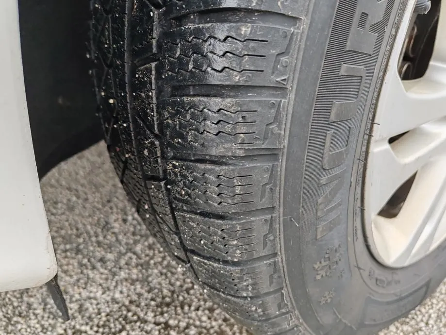 volvo xc60 fwd d4 - slika 11