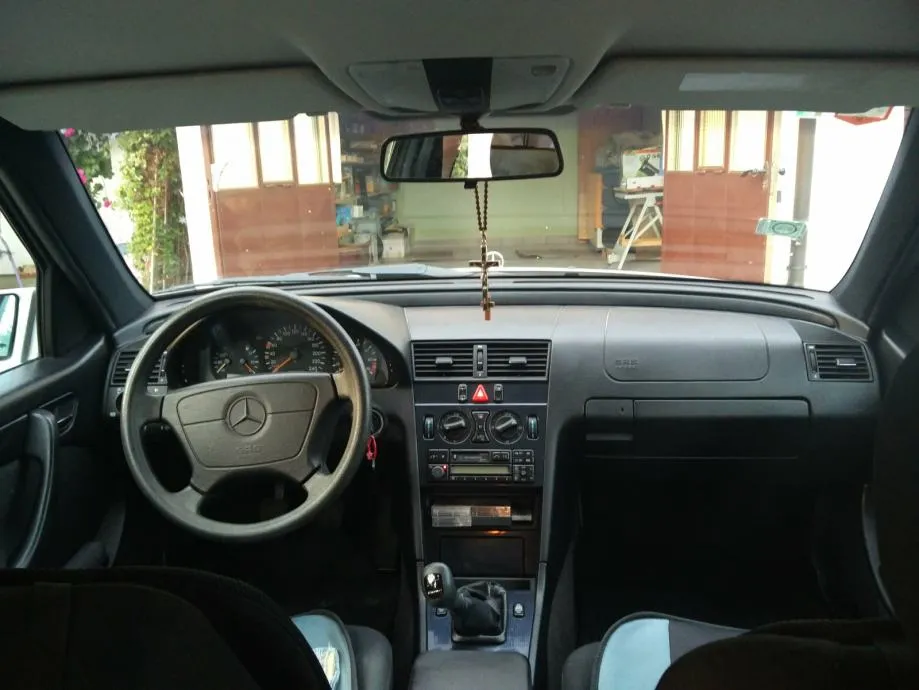 mercedes c-klasa t-model 180-esprit - slika 5