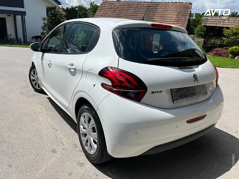 peugeot 208 1.2 puretech active - 1 vlasnik - 59000 km - navi - pdc - slika 5