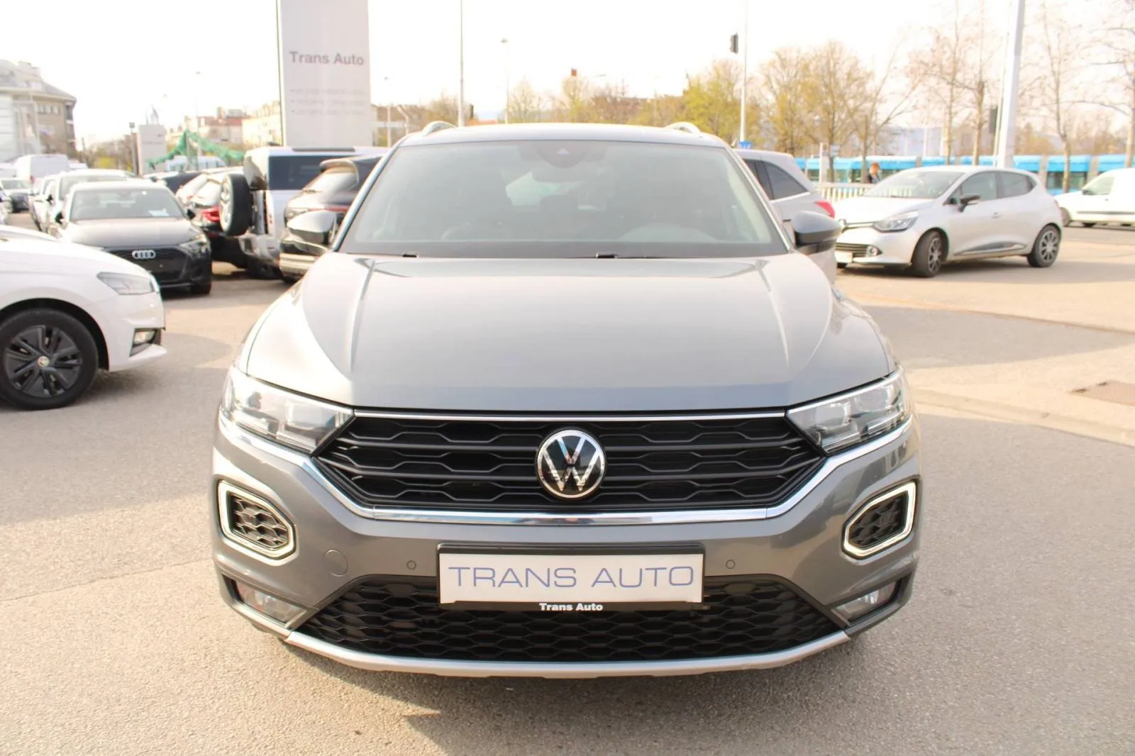 vw t-roc 2.0 tsi dsg 4motion sport *panorama,beats,kamera* - slika 2