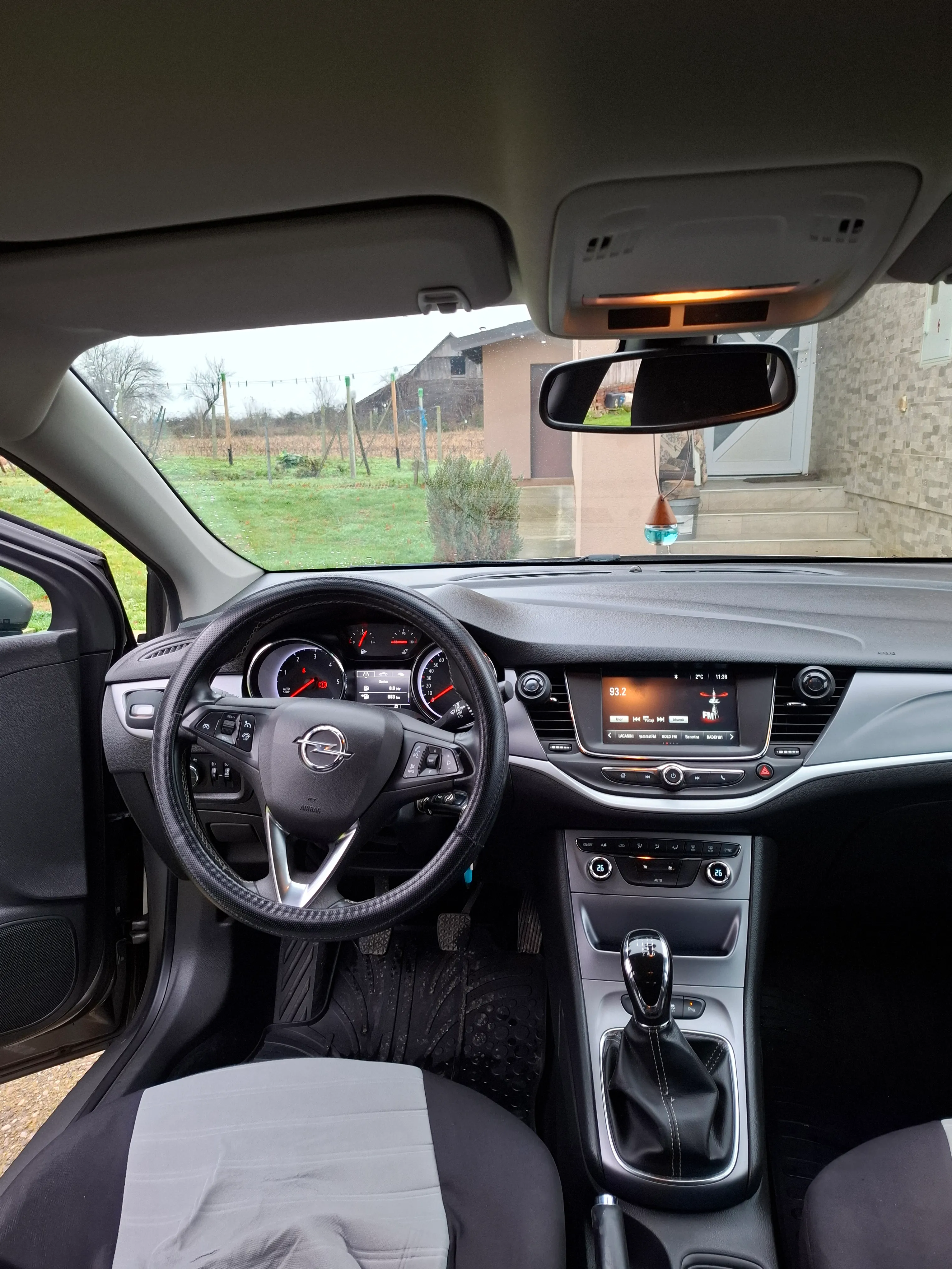 opel astra 1.6 cdti - pali, vozi i ne traži ništa - slika 14