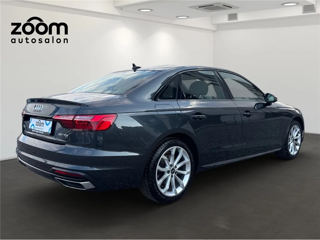 audi a4 2.0 40 tdi 150kw 7-speed s tronic - slika 3