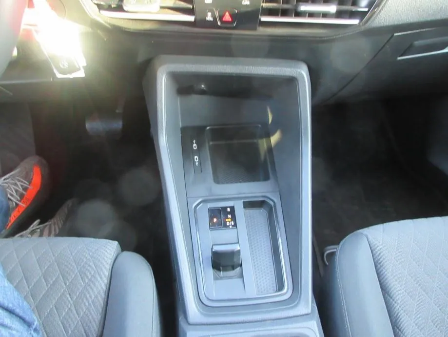 vw caddy 2,0 tdi dsg 122ks,navi,led,rik kamera,1vl,samo 53tkm,toop - slika 19