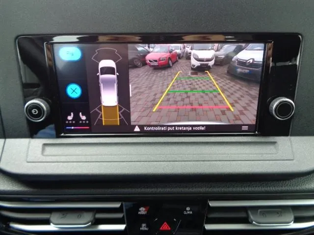 vw caddy maxi 2,0 tdi dsg life/pdv/temp/kam/lanas/mfu/mrkut/grsj/fras - slika 19