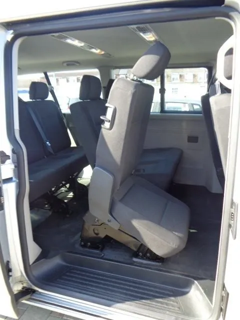 vw caravelle 2,0 tdi dsg automatik,150ks,hr auto,u sus pdv-a,novo! - slika 13