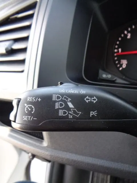 vw caravelle 2,0 tdi dsg automatik,150ks,hr auto,u sus pdv-a,novo! - slika 24
