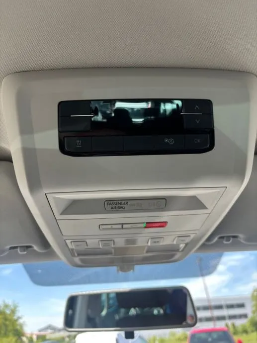 vw caravelle 2,0 tdi dsg;pdv;9sjed;park senz;app;navi;tempo;70tkm;mfu; - slika 24