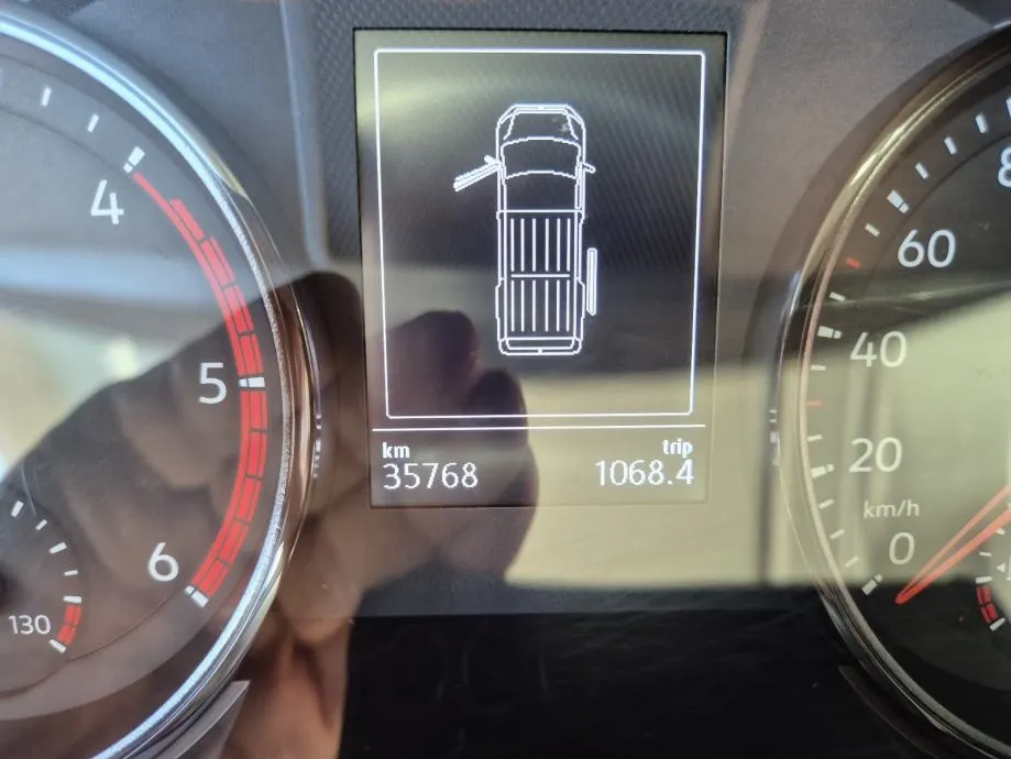 vw crafter 2.0 tdi, l3h3, odlično stanje, garancija na vozilo..., 2024 - slika 13