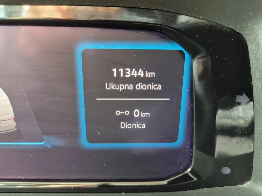 vw crafter 2.0 tdi, l3h3, redizajn, odlično stanje, garancija.., 2025 - slika 13