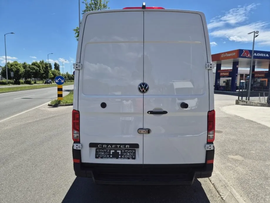 vw crafter 2.0 tdi, l3h3, redizajn, odlično stanje, garancija.., 2025 - slika 6