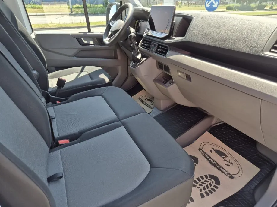 vw crafter 2.0 tdi, l3h3, redizajn, odlično stanje, garancija.., 2024 - slika 11