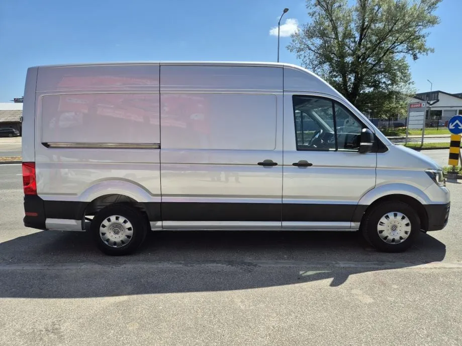 vw crafter 2.0 tdi, odlično stanje, garancija na vozilo..., 2021 god. - slika 8