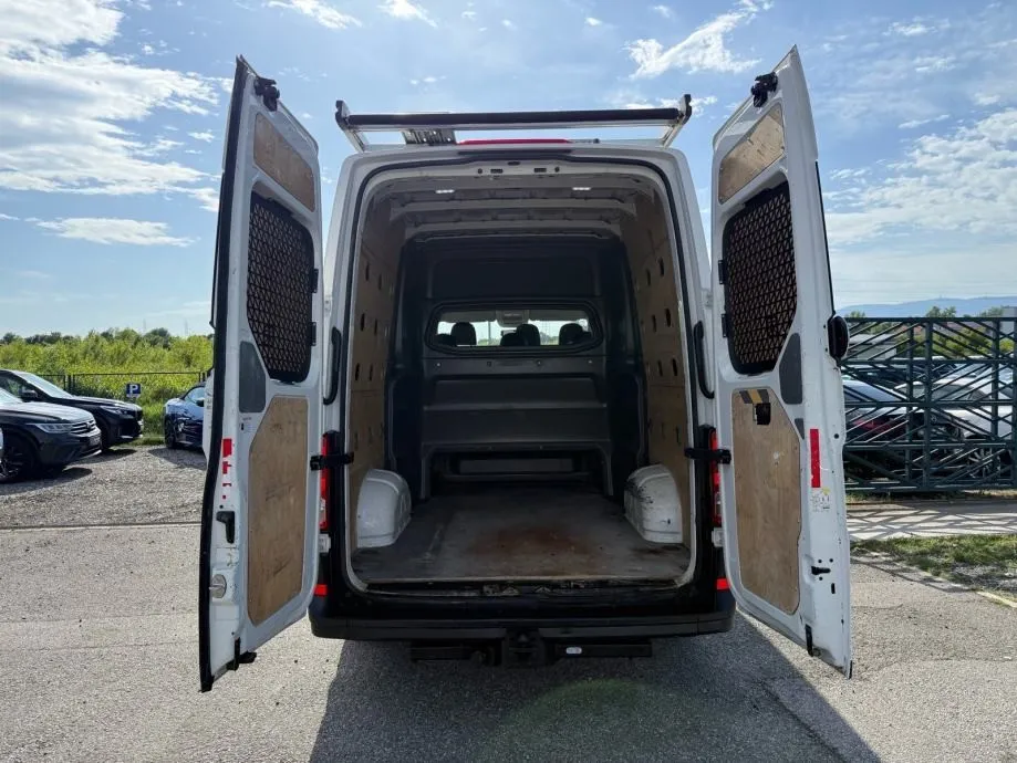 vw crafter 2.0tdi dupla kabina°6-sjedala°kuka°klima°leasing bez učešća - slika 9