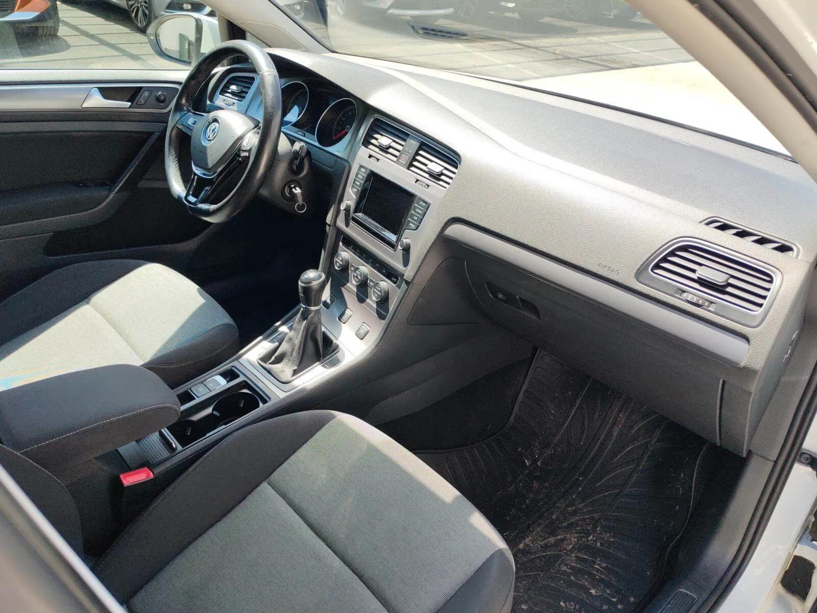 vw golf 7 1,6 tdi bmt - slika 12