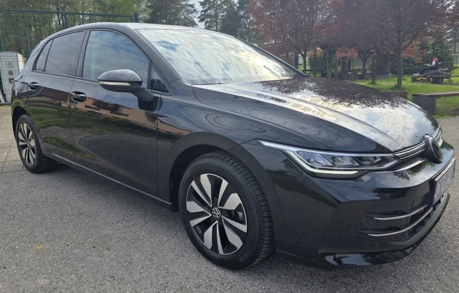 vw golf 8 1,5 etsi - slika 9
