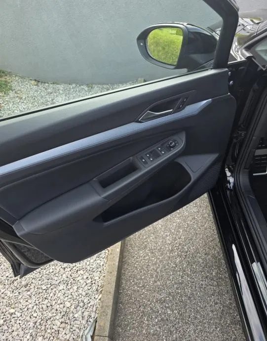 vw golf 8 1,5 etsi - slika 6