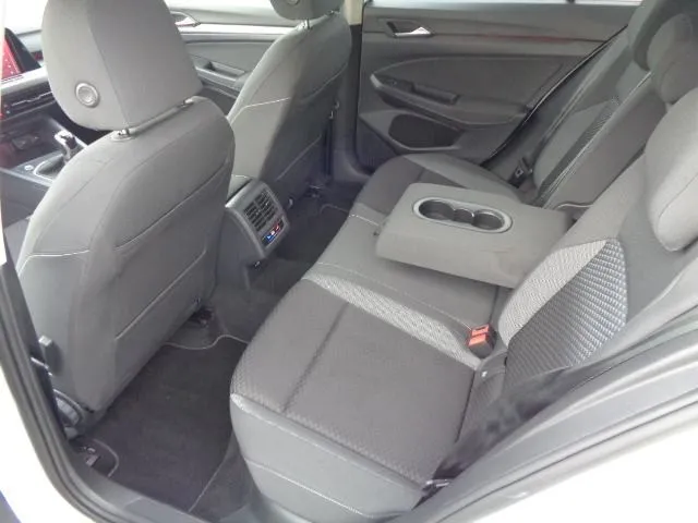 vw golf 8 2,0 tdi active/nav/virt/led/temp+/grsj+upr/lanas/mrk/paas/.. - slika 17
