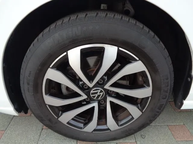 vw golf 8 2,0 tdi active/nav/virt/led/temp+/grsj+upr/lanas/mrk/paas/.. - slika 30