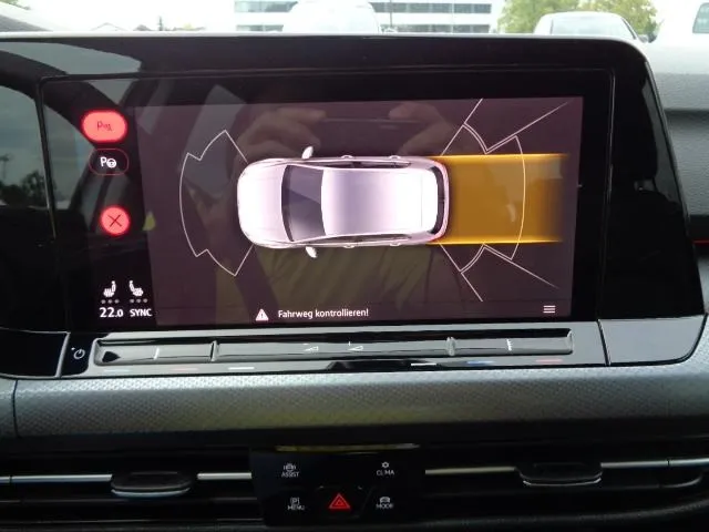 vw golf 8 2,0 tdi active/nav/virt/led/temp+/grsj+upr/lanas/mrk/paas/.. - slika 23