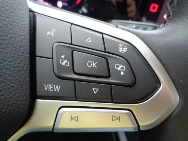 vw golf 8 2,0 tdi active/nav/virt/led/temp+/grsj+upr/lanas/mrk/paas/.. - slika 20