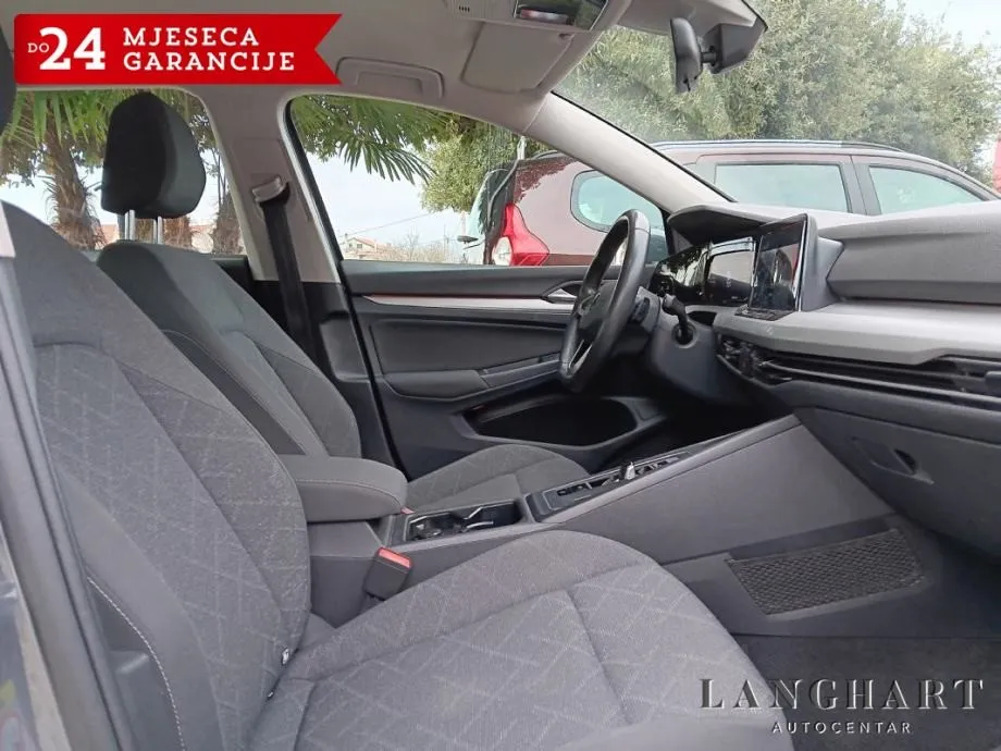 vw golf 8 2.0 tdi dsg,ambient,servis,reg.do 07/26,leasing bez učešća ! - slika 10
