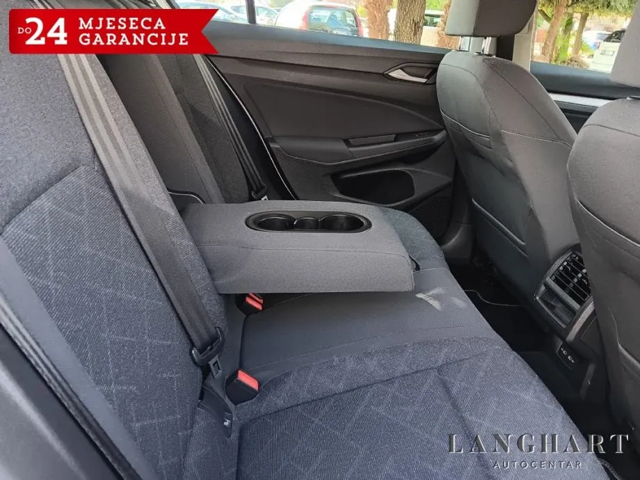 vw golf 8 2,0 tdi,dsg,hr-vozila,servisna,reg.08/26, leasing bez učešća - slika 16