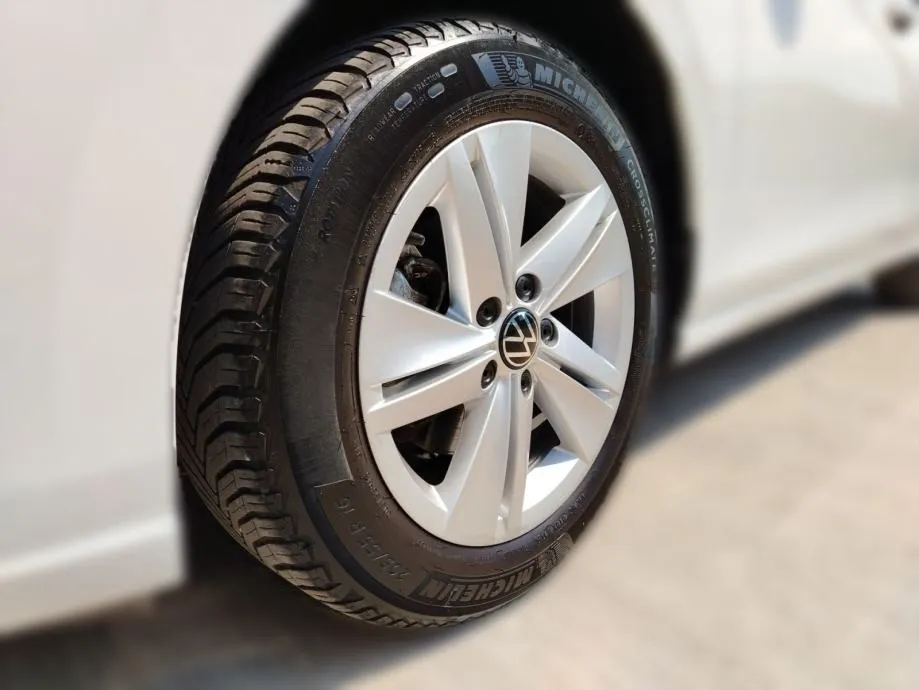 vw golf 8 2,0 tdi dsg life - slika 6