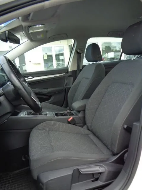 vw golf 8 2,0 tdi; hr auto; 60 tkm; virtual; pdc; line assist; u pdv-u - slika 9