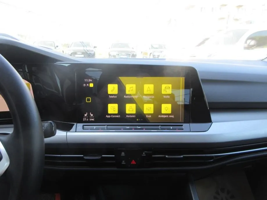 vw golf 8 2,0 tdi life,115ks,navi,rik.kamera,led,virtual,toop stanje,. - slika 14