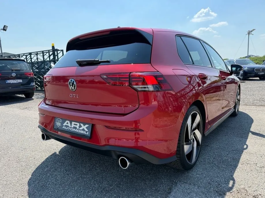 vw golf 8 2,0 tsi °navi°kamera°ambi. light°grijanje sjedala°reg:9/2026 - slika 6