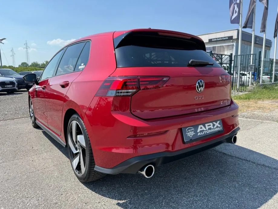 vw golf 8 2,0 tsi °navi°kamera°ambi. light°grijanje sjedala°reg:9/2026 - slika 8