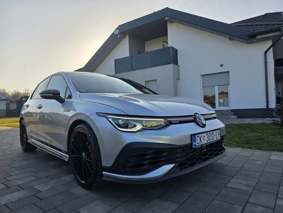 vw golf 8 2,0 tsi - slika 5