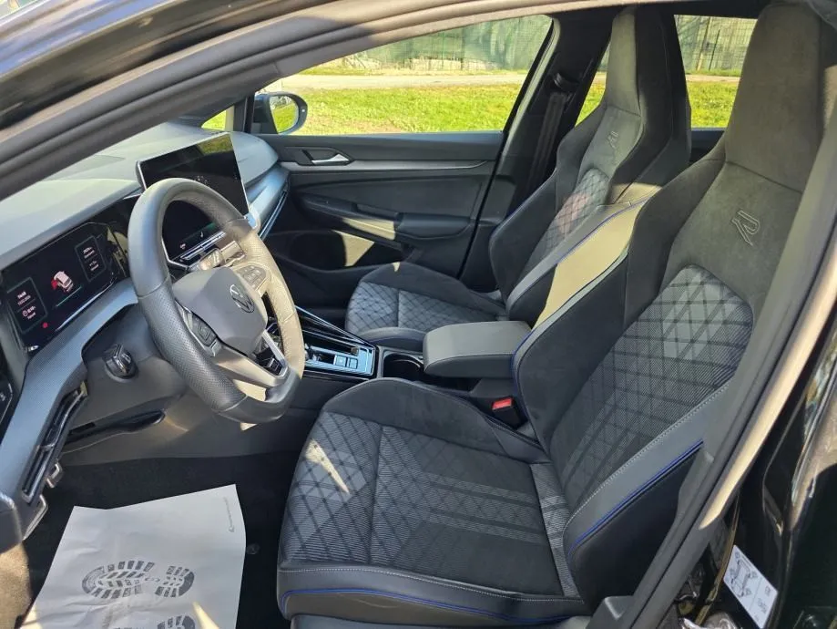 vw golf 8 variant 2.0 tdi dsg r-line - slika 4