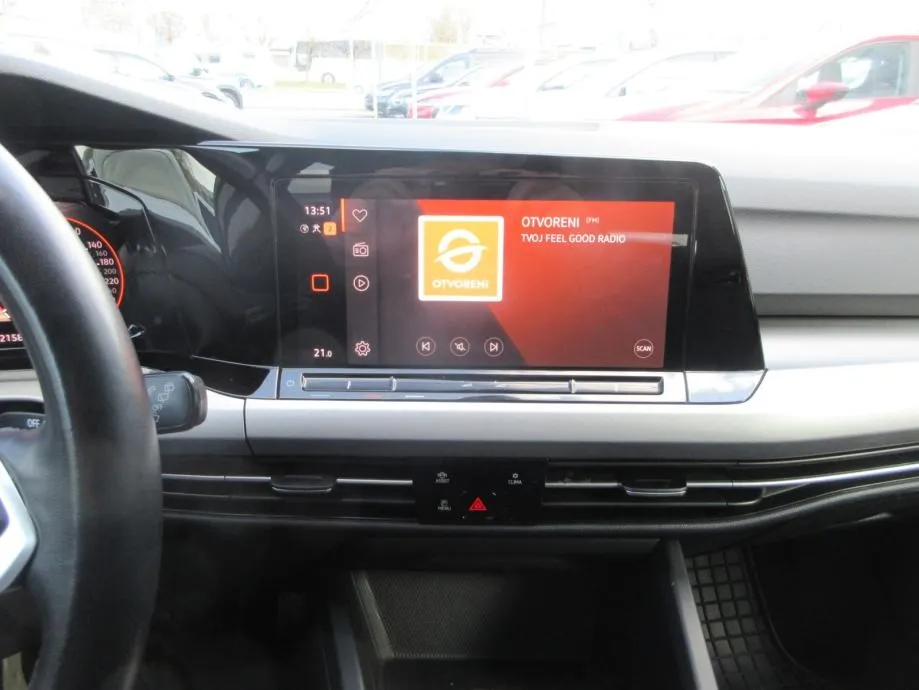 vw golf 8 variant 2,0 tdi dsg life,hr auto,1vl,navi,led,u sus pdv-a,. - slika 16