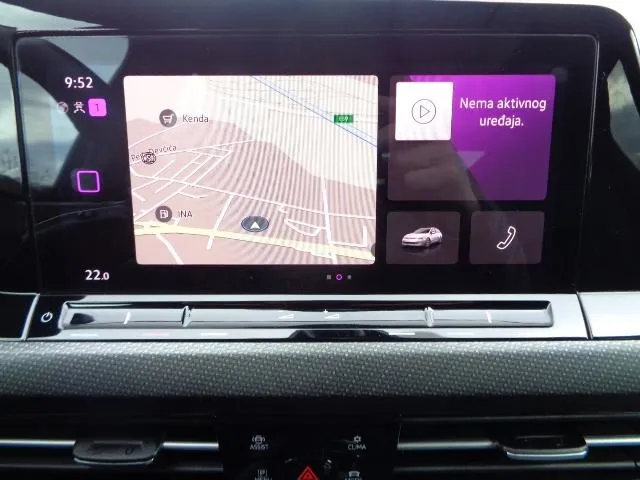 vw golf 8 variant 2,0 tdi dsg r-line/hr/nav/virt/led/pdc/laas/acc/ambl - slika 16