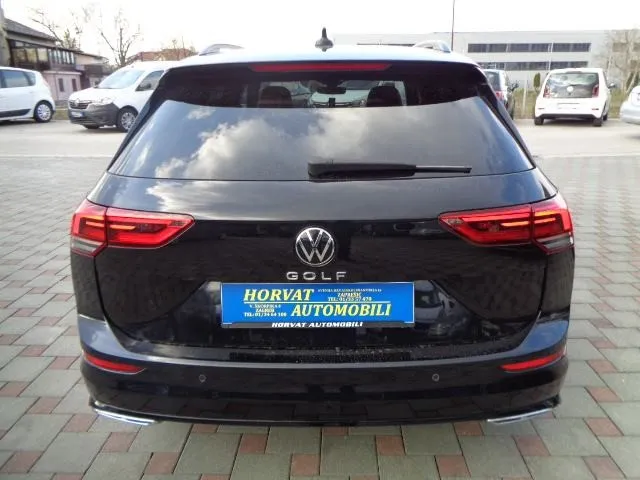 vw golf 8 variant 2,0 tdi dsg r-line/hr/nav/virt/led/pdc/laas/acc/ambl - slika 6