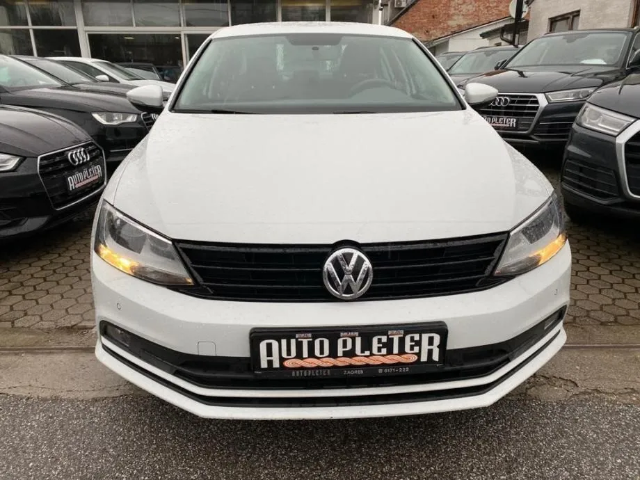 vw jetta 2,0tdi | 4 x garancija | 36 rata - slika 2